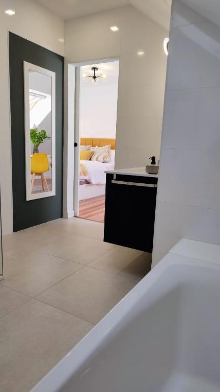 Fotografie z fotogalerie ubytování Rosa de Ciudad. Chalet céntrico con mucha intimidad v destinaci Santander