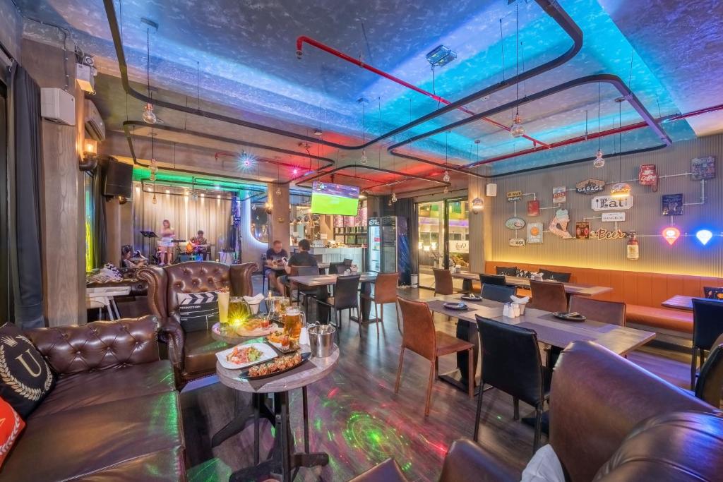 Qiu Hotel Sukhumvit - BTS On Nut Station - Resim 42