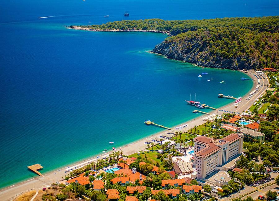 an aerial view of a beach and the ocean at nado in Kemer