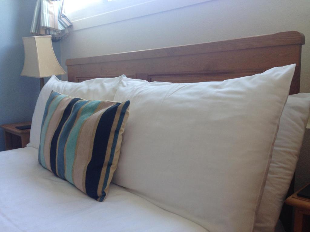 Invergarry Room Only Guest House For Adults photo