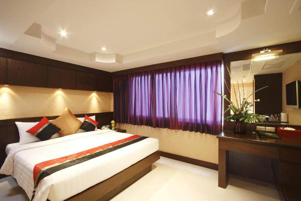 
Standard Double or Twin Room
