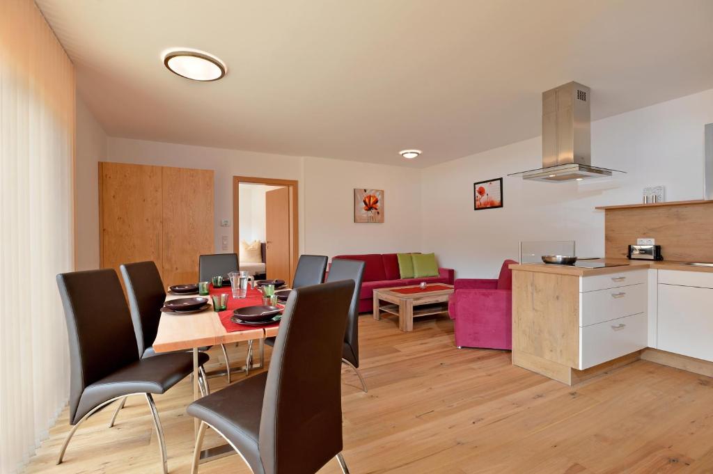 Kuchyň nebo kuchyňský kout v ubytování Appartement Bergblick