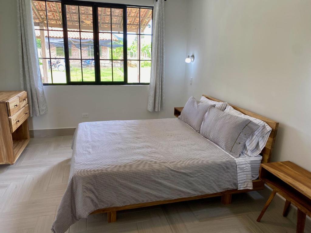 Beautiful Private Villa, Views in Every Direction 객실 침대