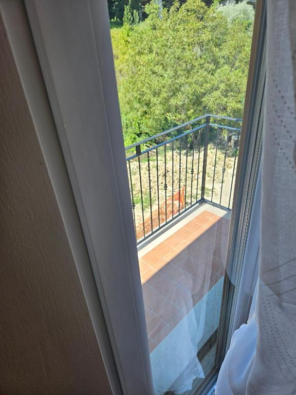 Balkon lub taras w obiekcie Villa Center appartamenti nel verde in città