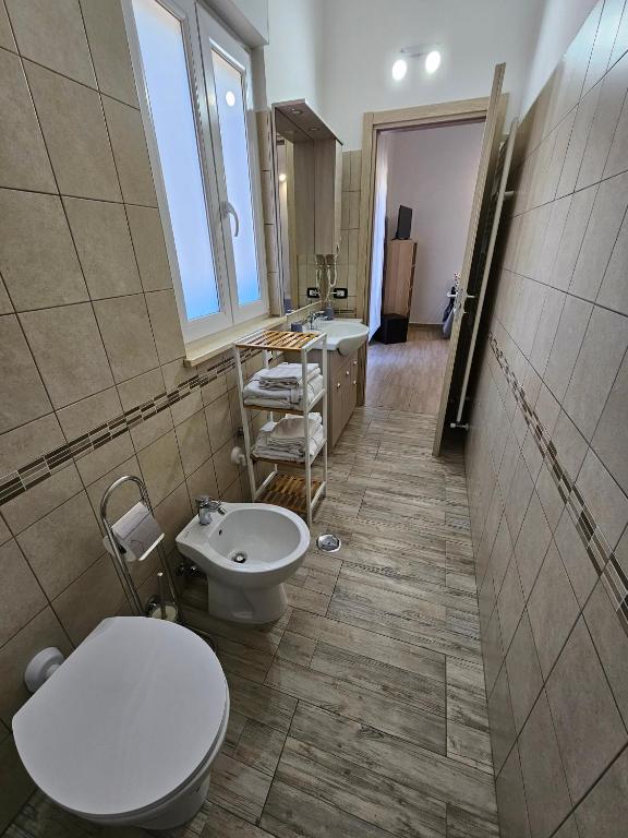 Łazienka w obiekcie Villa Center appartamenti nel verde in città
