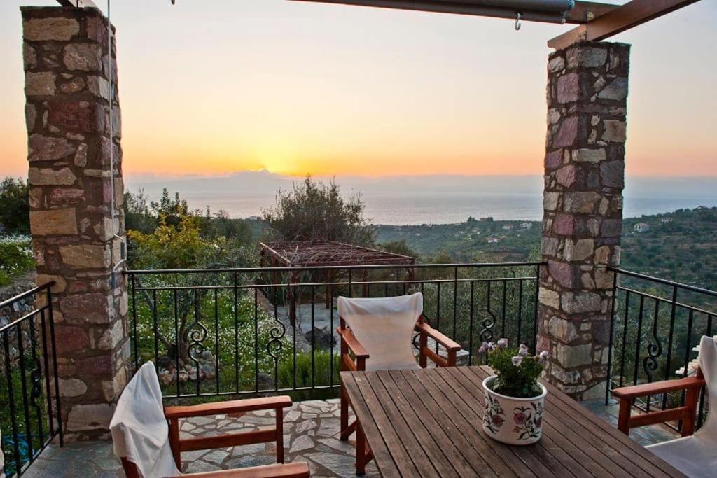 Dreamers Santova VillaKalamata, Kalamata (updated prices 2024)