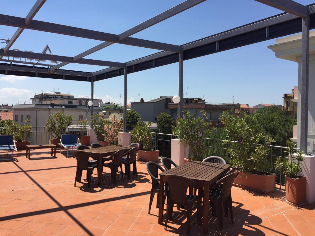 Balkón nebo terasa v ubytování Arcangelo Roof Hotel