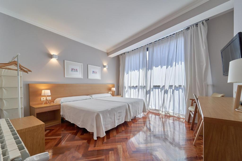 Hotel Prado Viejo - Familiekamer Met Zijdelings Uitzicht Op Zee