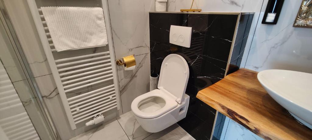 XuBa ApartmentRooms Messe Wien Prater - Resim 16