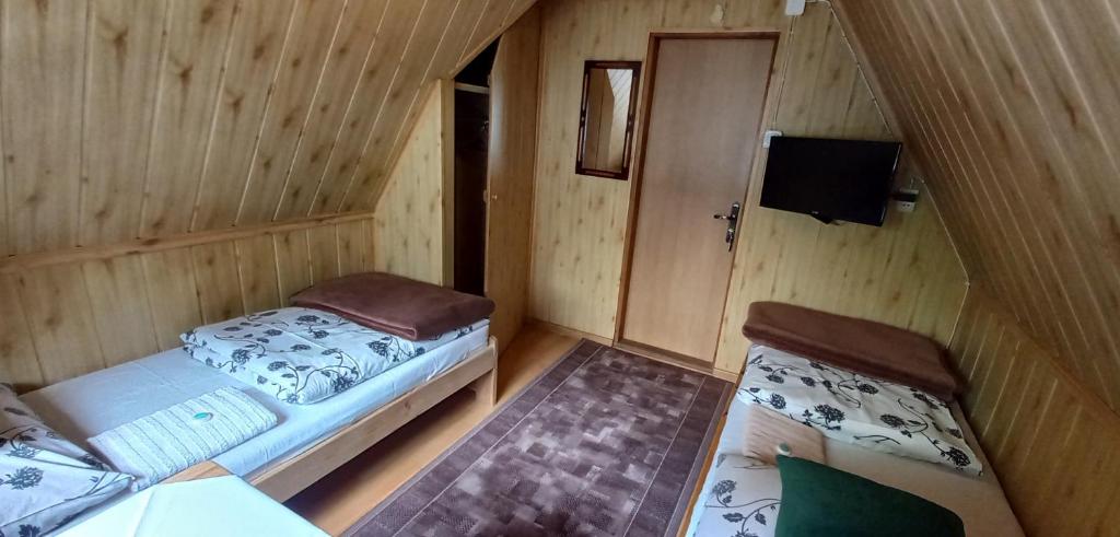 Domek u Gąsieniców 1 - pokoje gościnne - 10