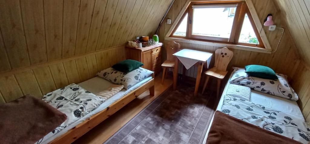 Domek u Gąsieniców 1 - pokoje gościnne - 9