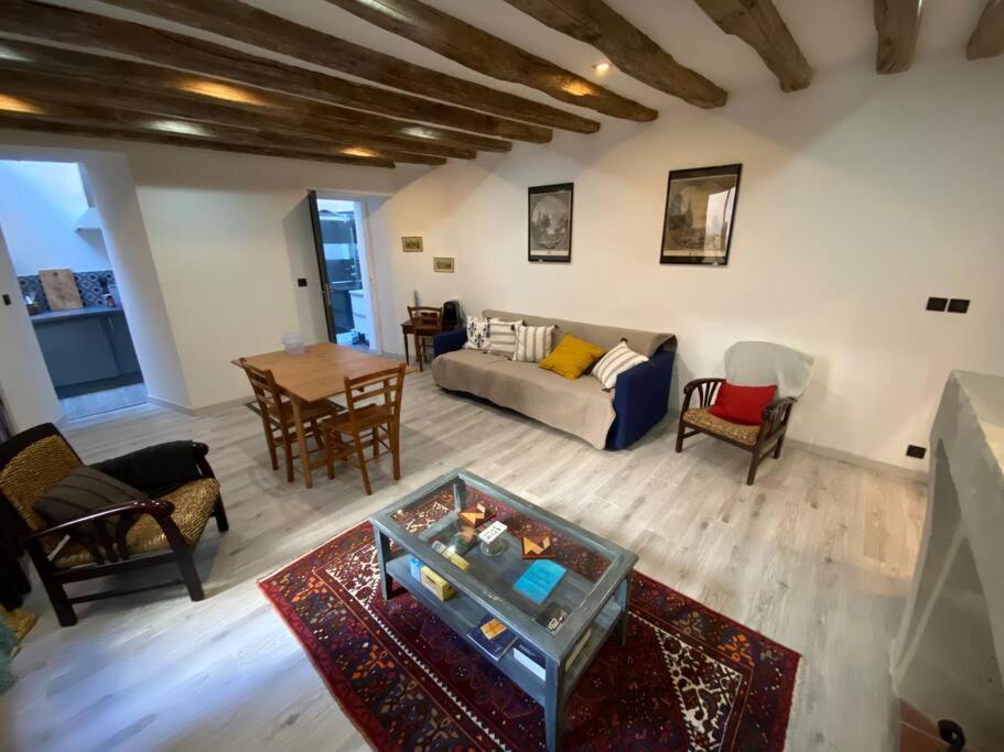 Photo de la galerie de l'établissement Charmant appartement en plein cœur d'Angers, à Angers