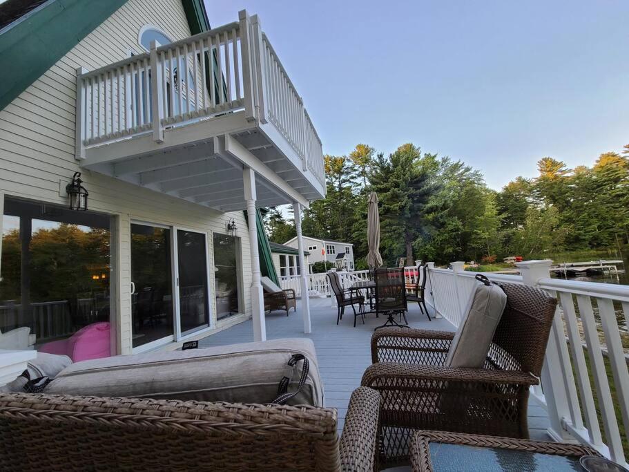 Spacious yearround lakefront house, Windham (updated prices 2024)