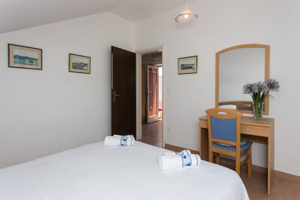 Apartments Anamaria - 9