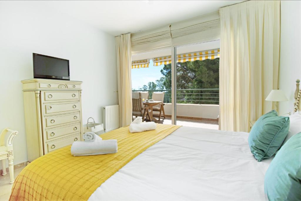 Kép Apartamento con espectaculares vistas al Golf en Marbella - Xallas 2 3 szállásáról Marbellában a galériában