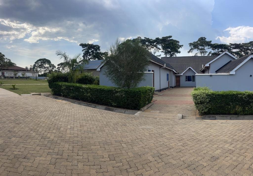 SEGA LODGE RESORT, Sega, Kenya