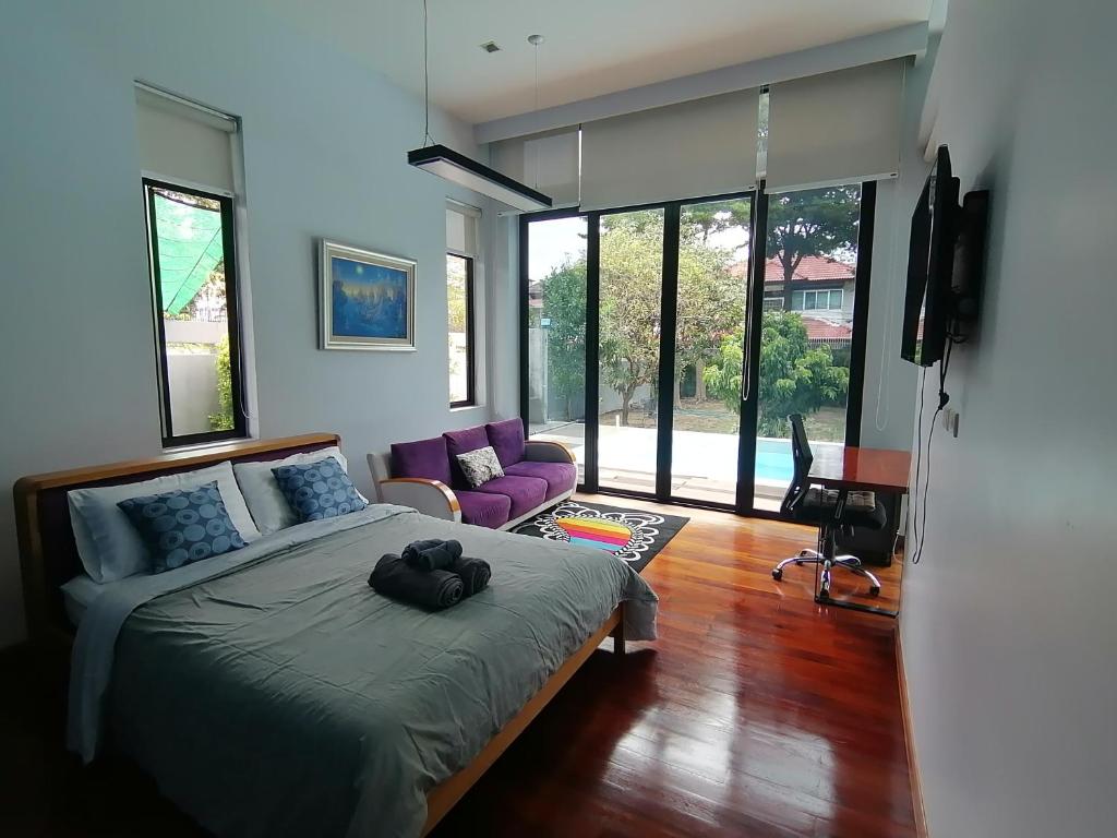 AP HOUSE - Quarto Duplo Com Vista Piscina