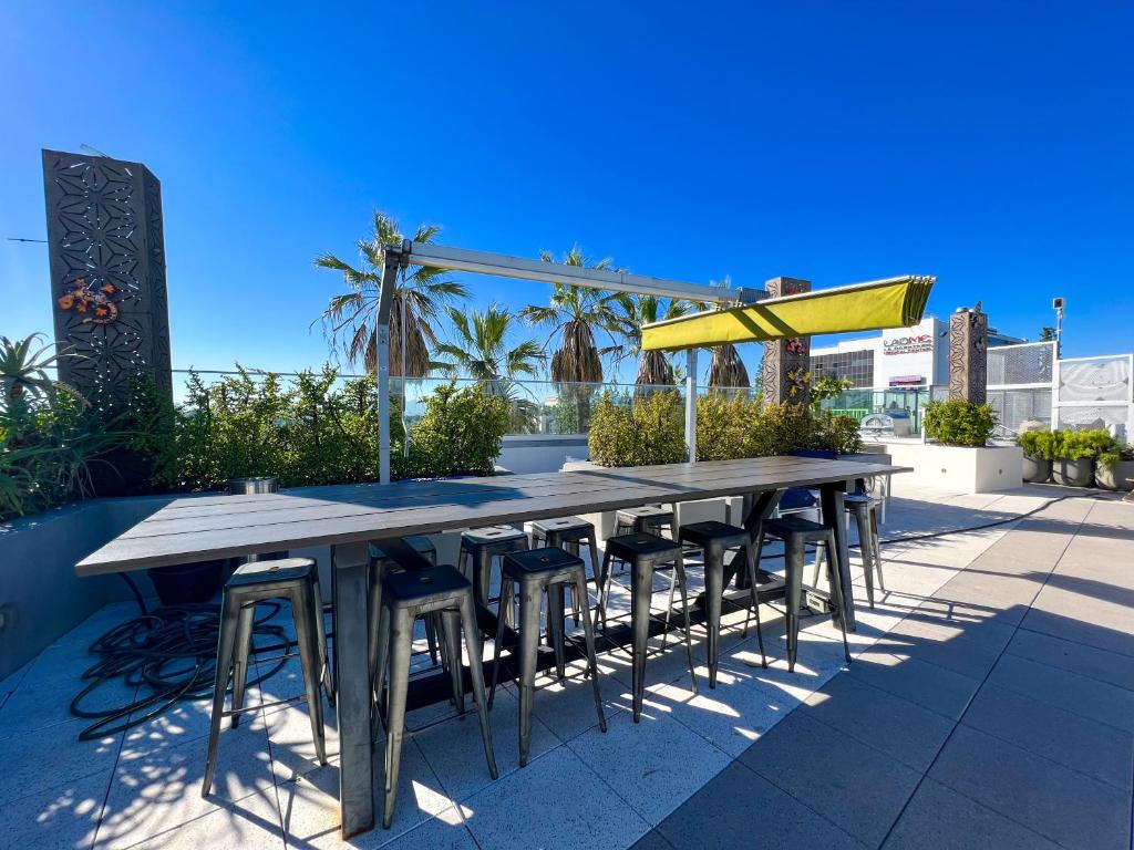 Fotografie z fotogalerie ubytování Downtown Los Angeles Skyline balcony view Modern Penthouse v Los Angeles