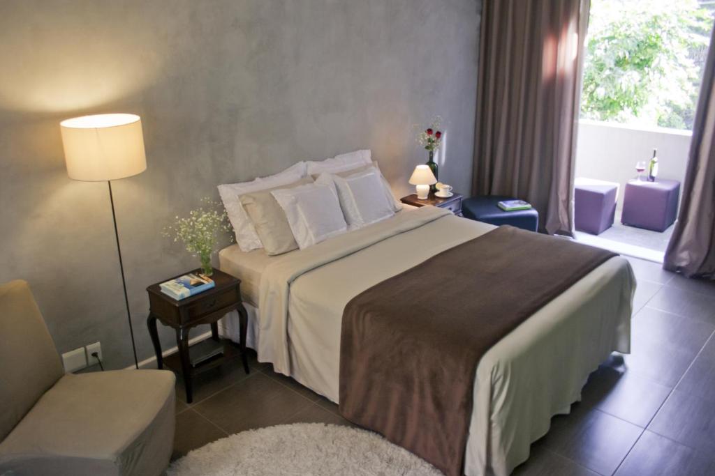  Caixa Preta Apartments