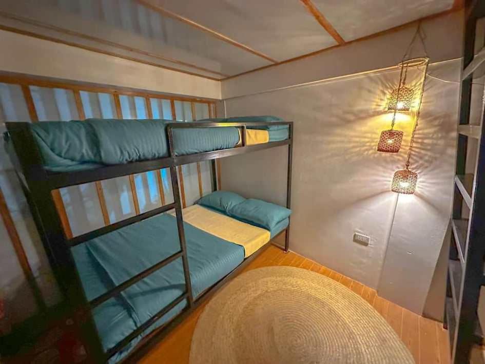 Postel nebo postele na pokoji v ubytování Remy's Nest
