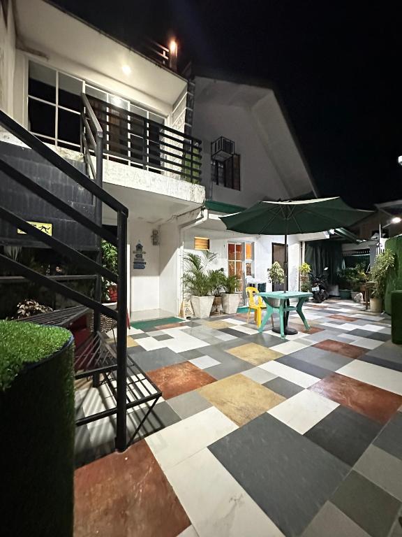 Patio nebo venkovní prostory v ubytování Tacloban EVMC Gdex Transient House