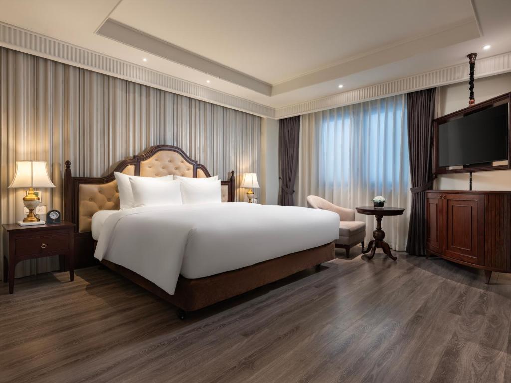 GRAND HOTEL du LAC Hanoi photo