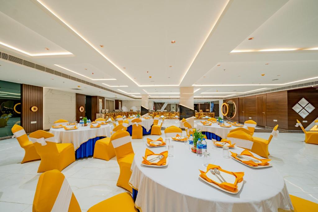 Restaurace v ubytování Payel Inn