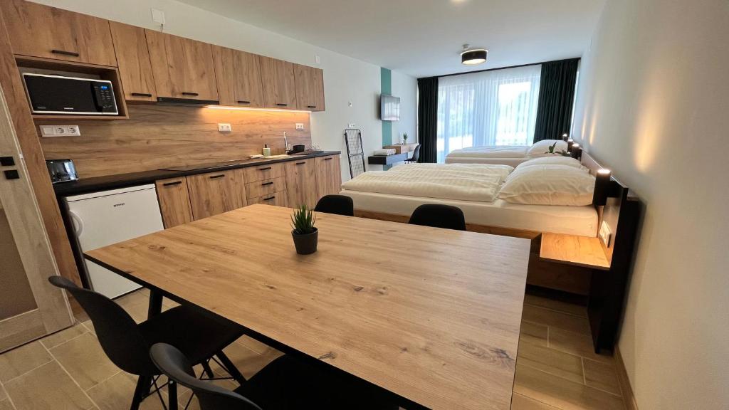 Rezidex Apartmanház - Resim 9