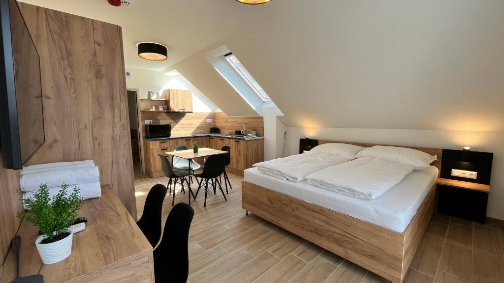 Rezidex Apartmanház - Resim 8