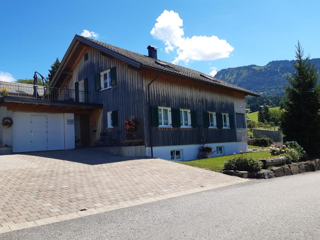 Nespecifikovaný výhled na hory nebo výhled na hory při pohledu z apartmánu