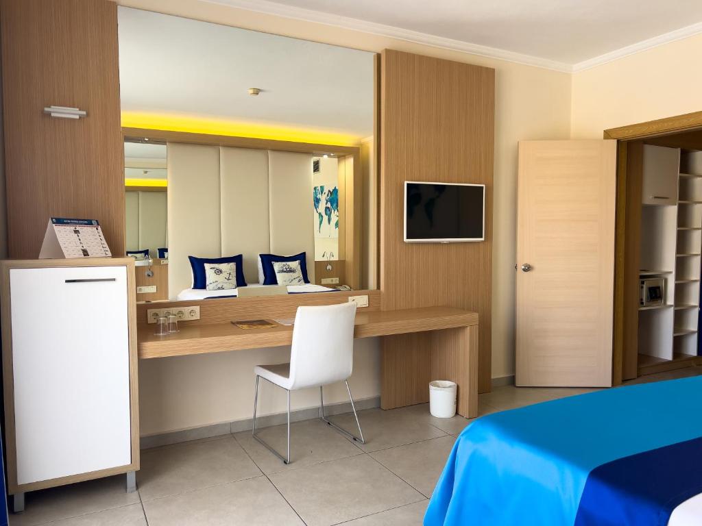 AQI Pegasos World - 14