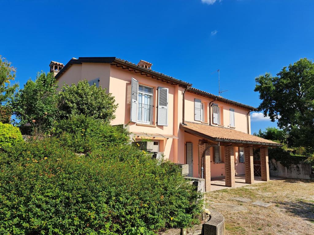 Το κτήριο όπου στεγάζεται  το bed & breakfast