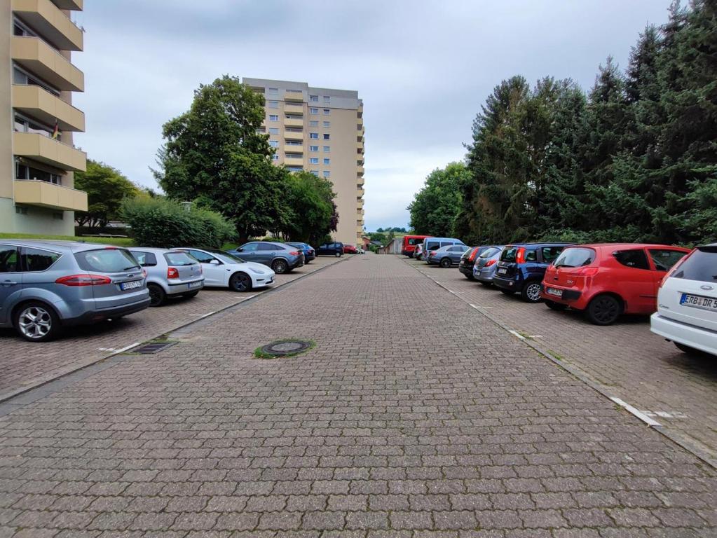 Fotografie z fotogalerie ubytování ERB01 - 2-Zimmer-Apartment mit Balkon in Bad König v destinaci Bad König