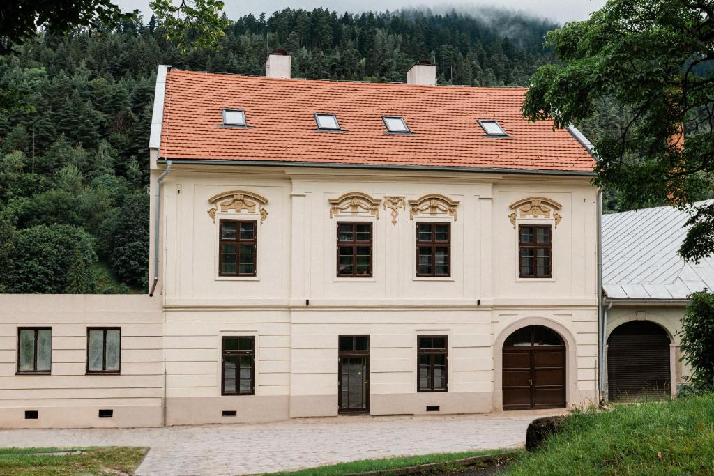 Afbeelding uit fotogalerij van Villa Zara Boutique Hotel Resort in Smolník