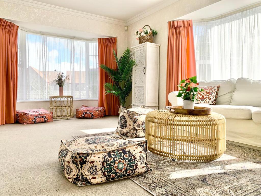 Cosy House in Chartwell, Hamilton-Private Garden & Shopping Mall - Resim 12