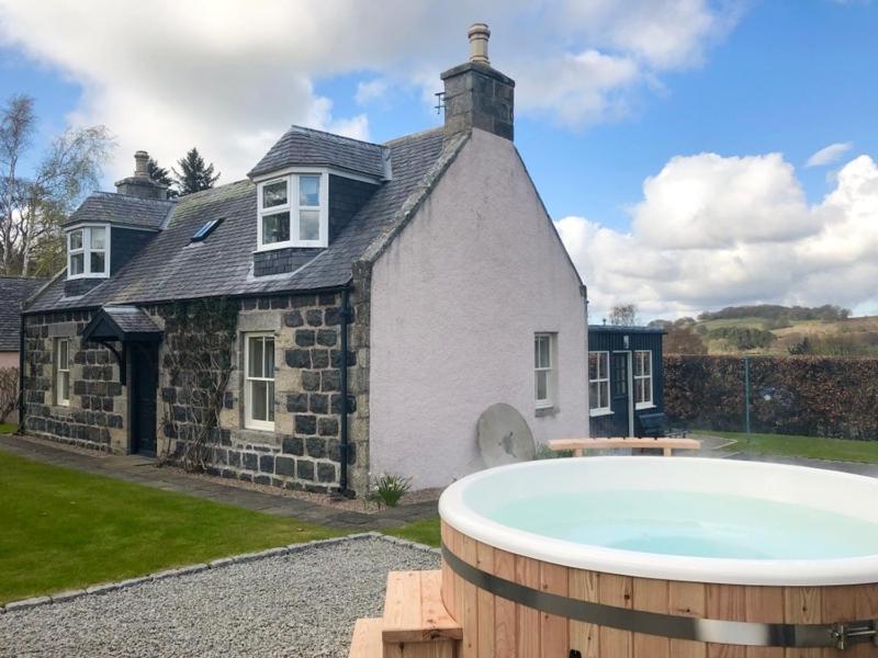 Mayen Estate Private Holiday Cottages, Marnoch, UK - Booking.com