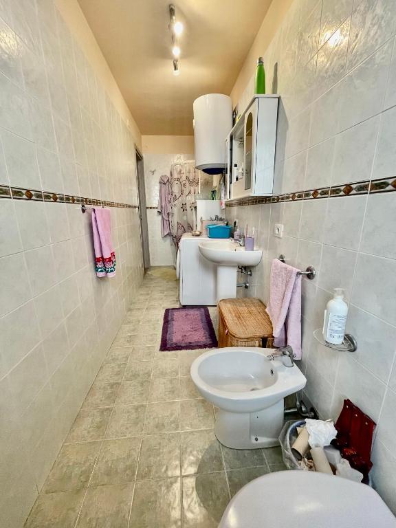 Cozy studio close by the Aragones castle - Apartamento De Estúdio