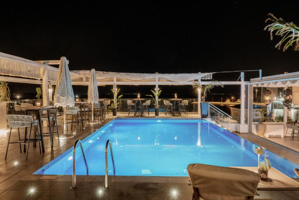 Bazén v ubytování LAS HOTEL & SPA nebo v jeho okolí