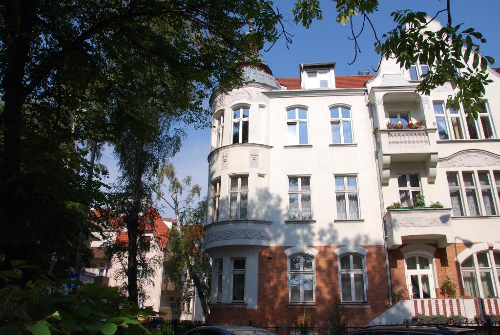Budova, v ktorej sa apartmán nachádza