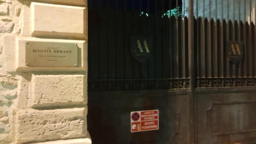 Certifikát, hodnocení, plakát nebo jiný dokument vystavený v ubytování Chez Pierre