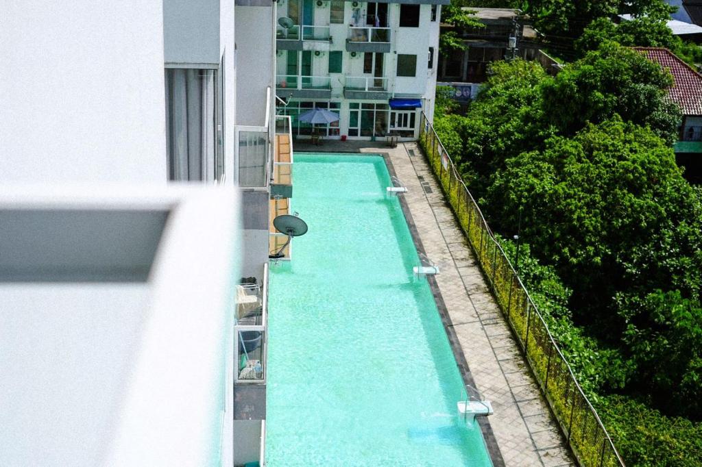 A view of the pool at Bernaung V Apartment or nearby