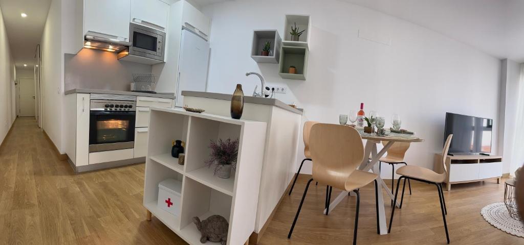 Kuchyňa alebo kuchynka v ubytovaní Canteras Suite Gran Canaria