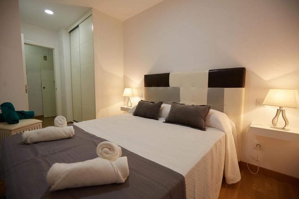 Posteľ alebo postele v izbe v ubytovaní Canteras Suite Gran Canaria