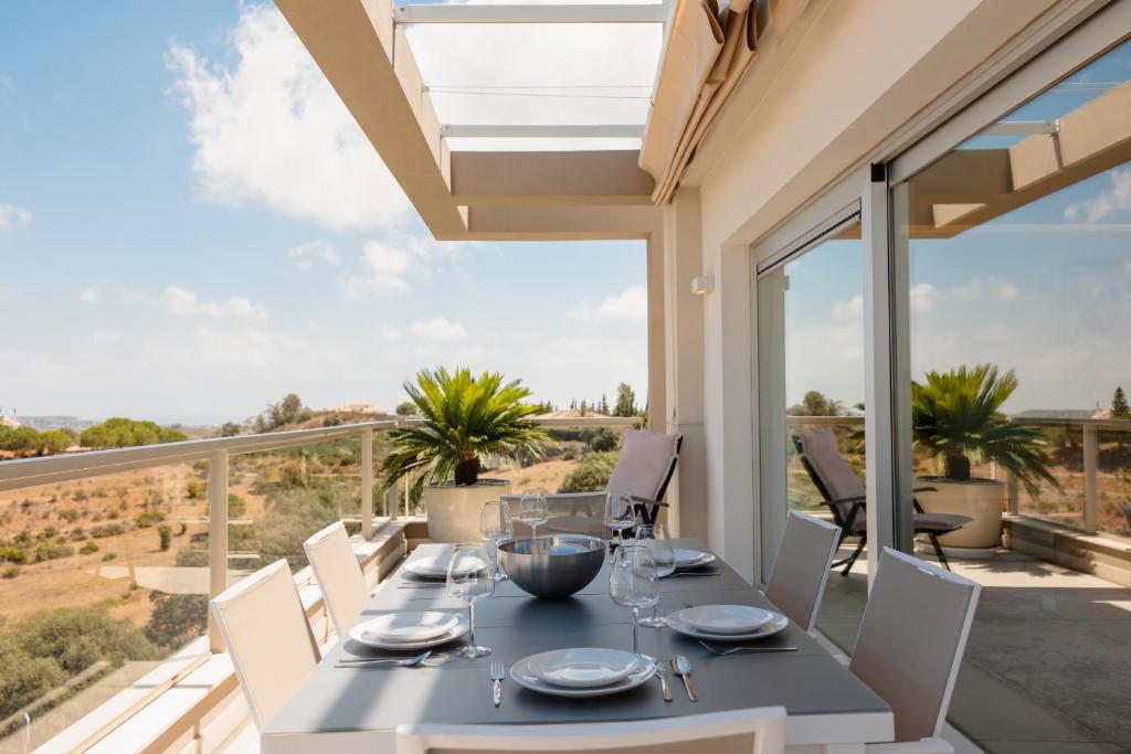Fotografia z galérie ubytovania Modern holiday apartment with incredible sea views in La Cala de Mijas v destinácii Málaga