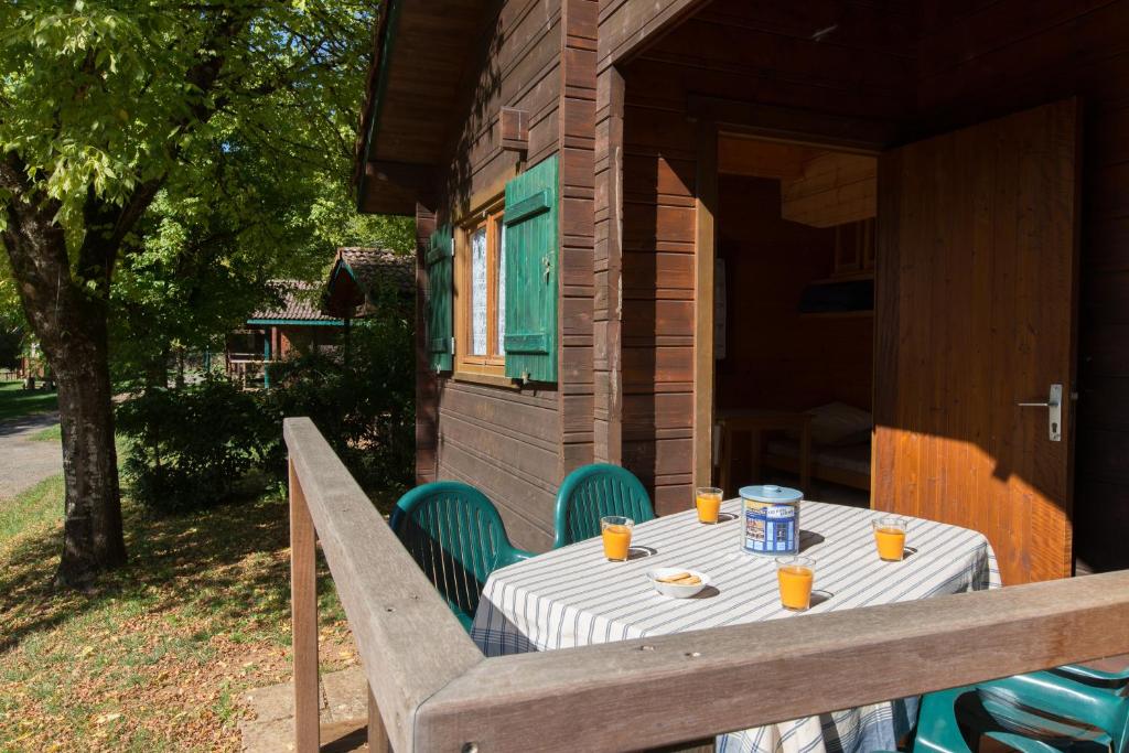 Camping de Tauves - Chalet