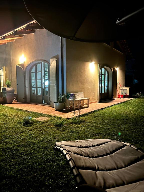 Zahrada ubytování Just Langhe Casa Barolo