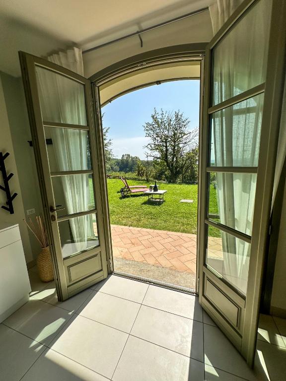 Zahrada ubytování Just Langhe Casa Barolo