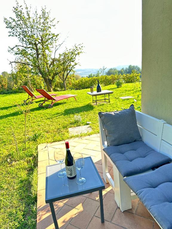 Posezení v ubytování Just Langhe Casa Barolo