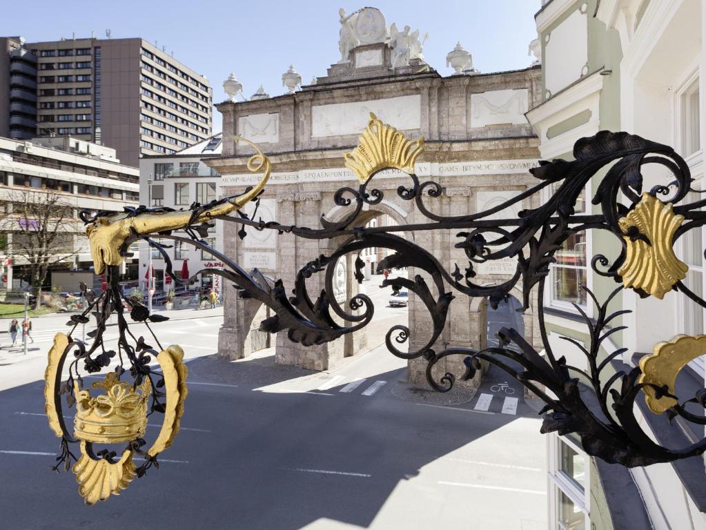 Hotel Goldene Krone Innsbruck - Resim 19