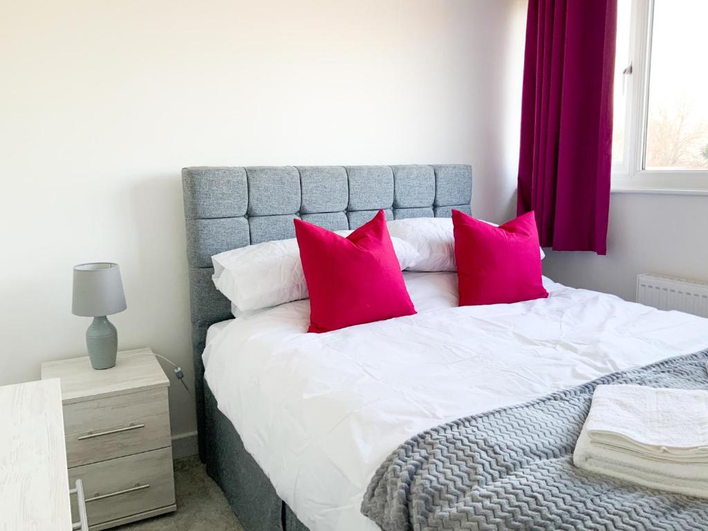 De Montfort House, London Updated 2024 Prices